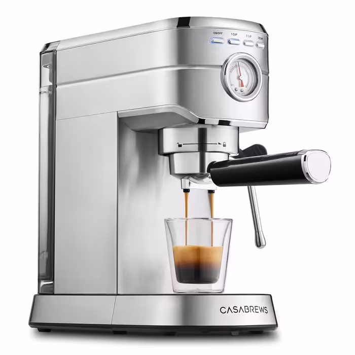 CASABREWS CM5418 espresso machine - Angled front view